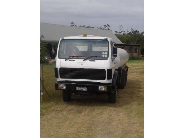 Water truck hire