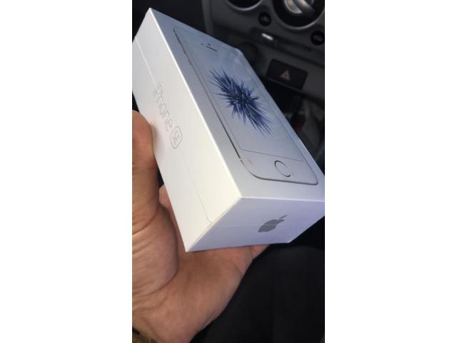 Iphone SE 32 gig for sale