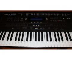The Roland E-500 intelligent Keyboard bundle for sale