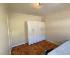 Available 2 Bedroom Apartment / Flat to Rent in Vredehoek